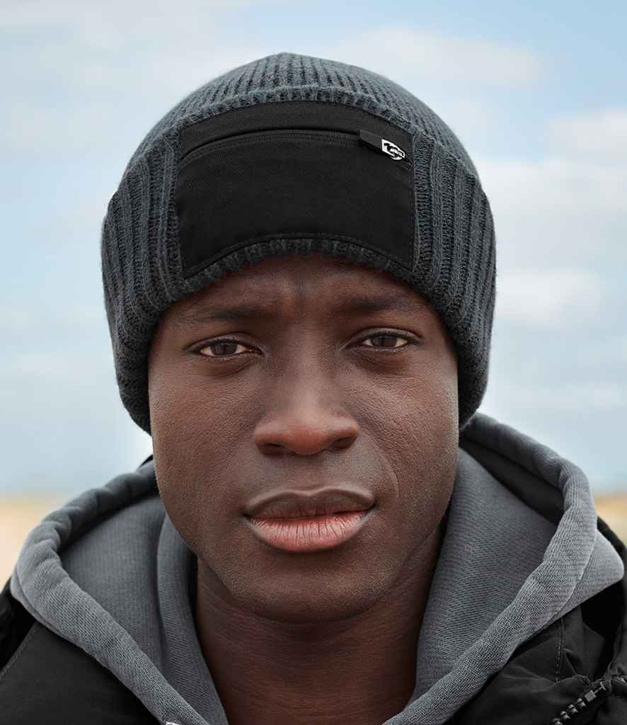 Beechfield Zip Patch Beanie | Graphite Grey/Black