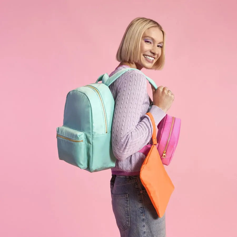 Bags, Packs & Holdalls
