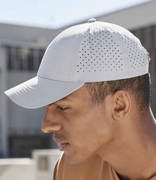 Beechfield Laser Performance Trucker Cap | Ice Grey