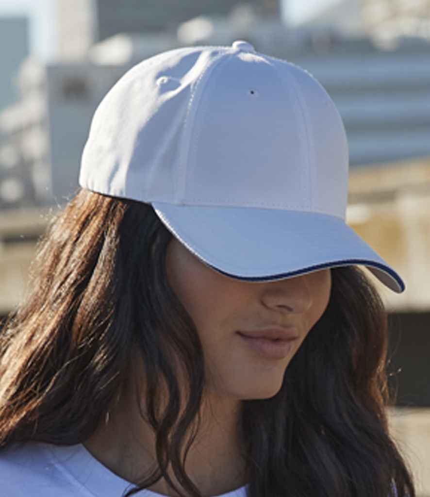 Beechfield Team Sports-Tech Cap | White/French Navy