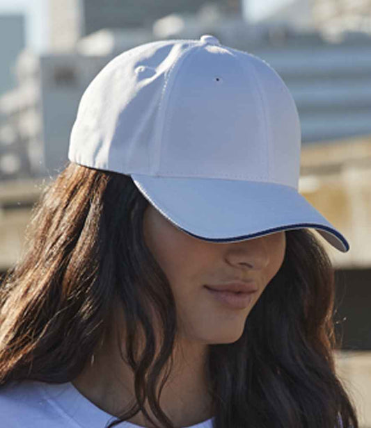 Beechfield Team Sports-Tech Cap | White/French Navy