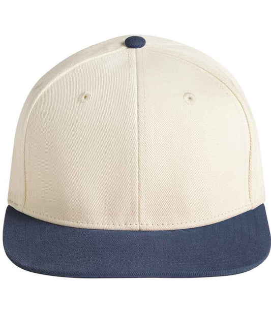 Beechfield Contrast Flat Peak 6 Panel Cap | Natural/Navy