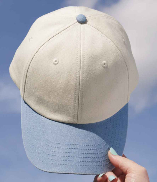Beechfield Contrast Peak Low Profile Vintage Cap | Natural/Vintage Light Blue